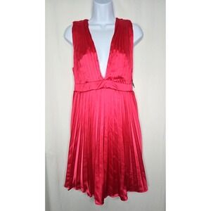 Sincerely Jules Women's Pink V-Neck Sleeveless Pleated Mini Dress Size Large